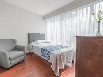 Habitación privada con vista al jardín