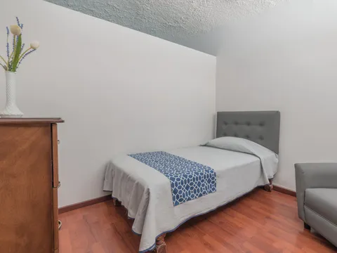 Habitación privada sin ventana